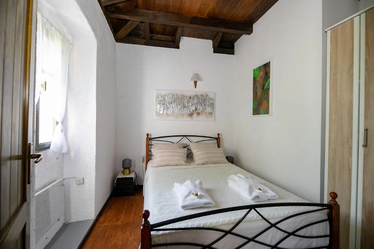 Holiday home Melina Heritage House Cres