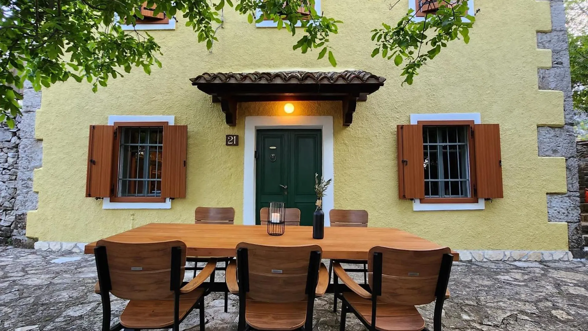 Melina Heritage House Cres